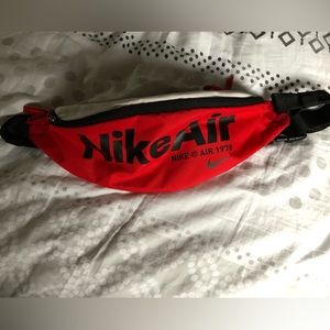 Nike Air Fanny Bag.